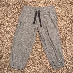 Under Armour cropped pants
